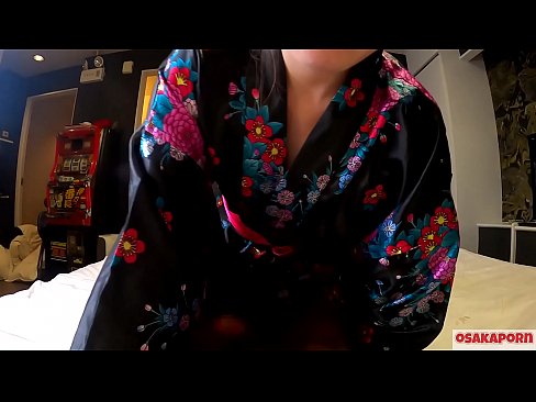 ❤️ Ko te kotiro cosplay rangatahi e pai ana ki te moe wahine ki te korikori me te pupuhi i roto i te wahine hoiho me te pupuhi. Kotiro Ahia he Topanga puhuruhuru me te tits ataahua i roto i nga kakahu Japanese tuku iho i roto i te ataata runaruna e whakaatu ana i te titoo me nga taonga taakaro Fuck. Sakura 3 OSAKAORN. ️ Sex i a matou ❌❤