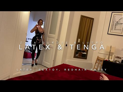 ❤️ Te tuahine takawaenga whero i roto i nga kakahu tawhetawhe i whaaia e te tuakana ️  Sex i a matou ❌❤